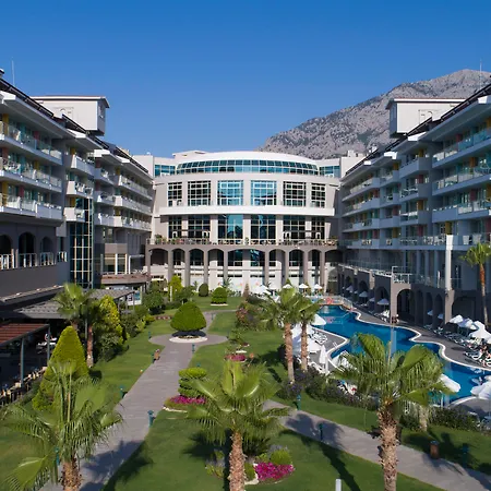 Barut Collection - Ultra Hotell